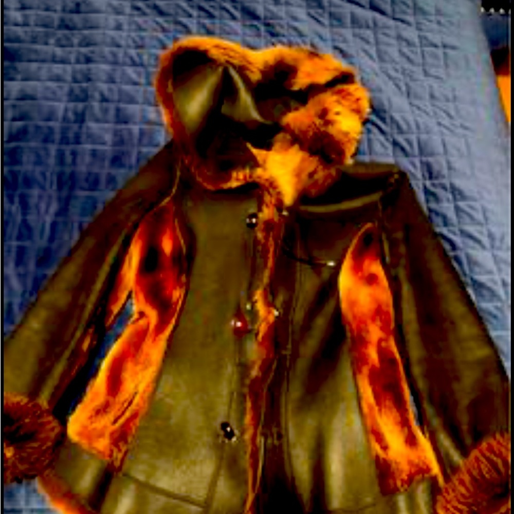Size small, brown color